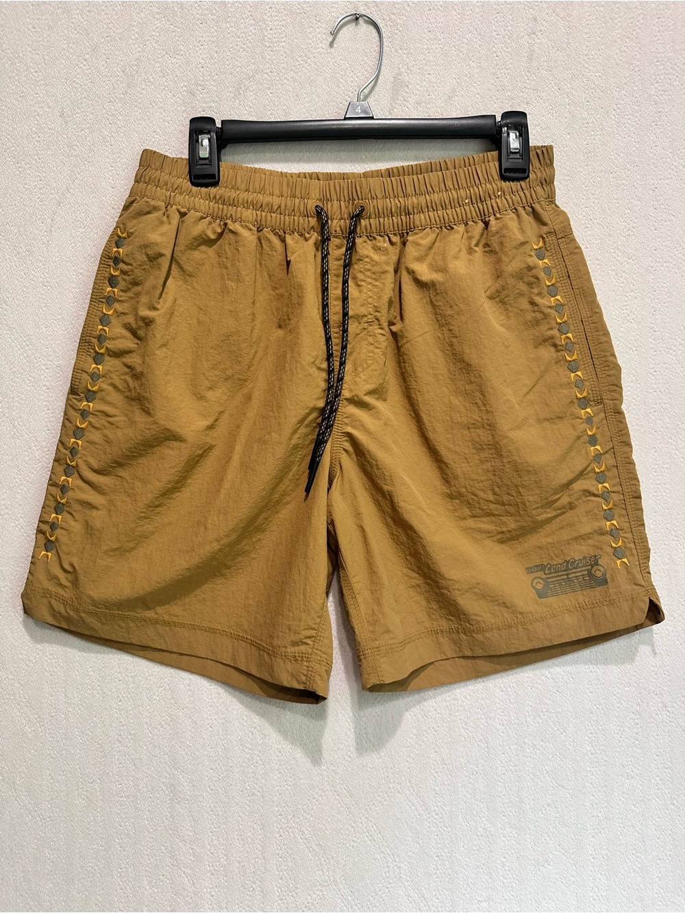 Howler Brothers Toyota Land Cruiser Salado Embroidered Shorts Sz M Elastic Waist
